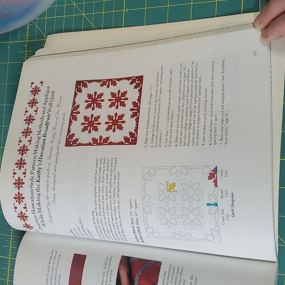 Used Quilter's Complete Guide by: Marianne Fons & Liz Porter - Picture 3 of 4
